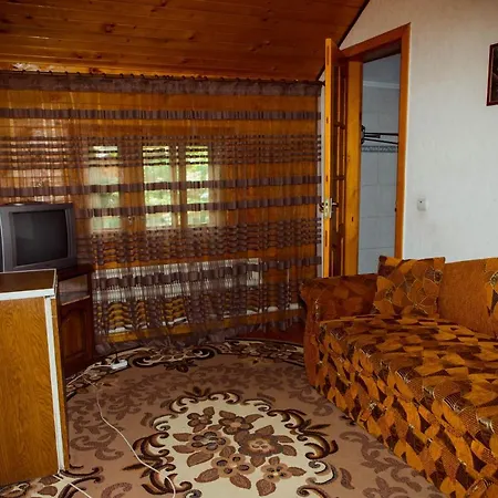Легенда Карпат Hotel